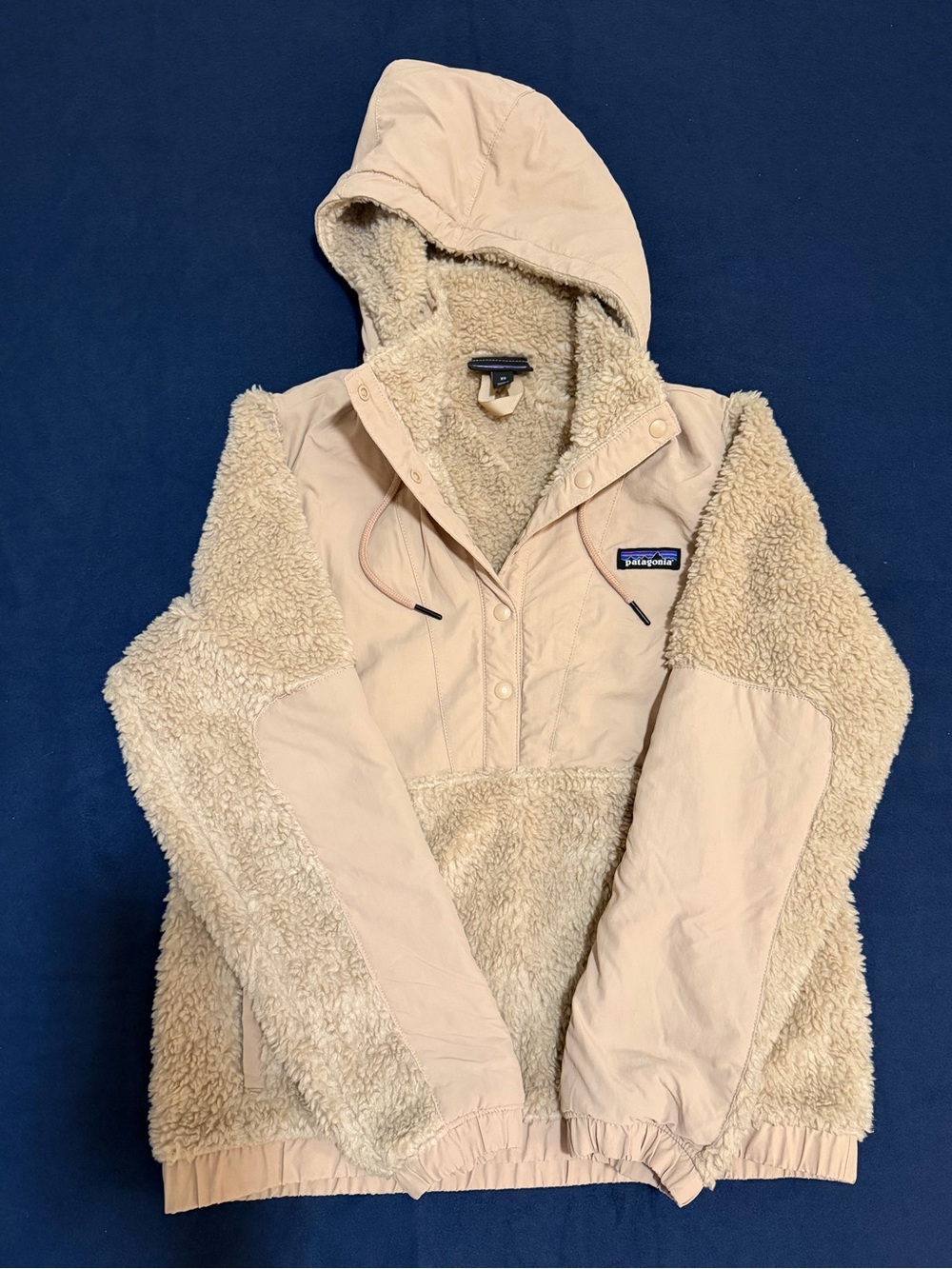 Patagonia Women’s Taupe Shelled Retro-X Pullover - X-Small